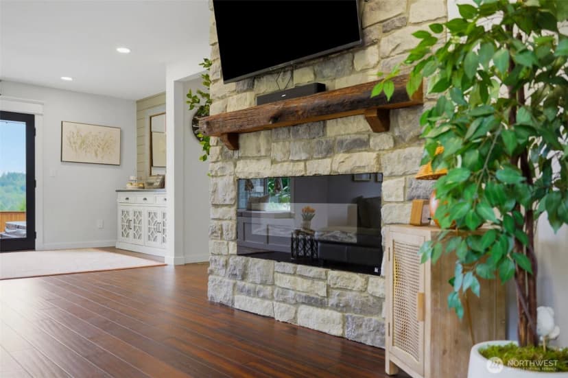 Property photo for 9610 61st Street Nw, Gig Harbor photo 12