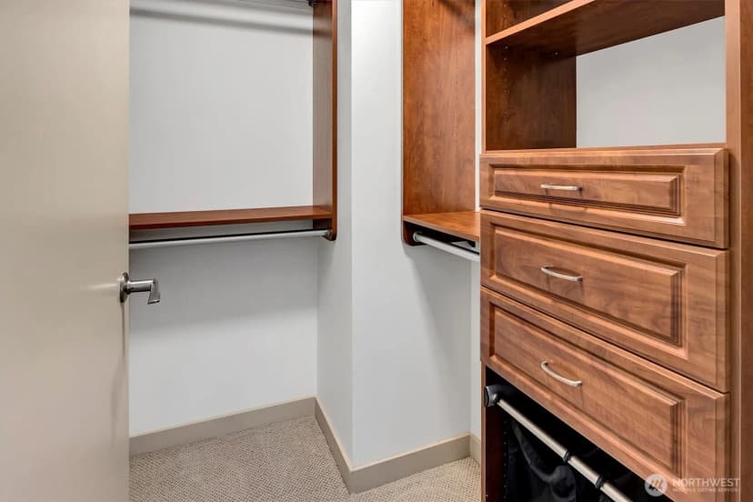 Property photo for 10650 Ne 9th Place #5208, Bellevue photo 19