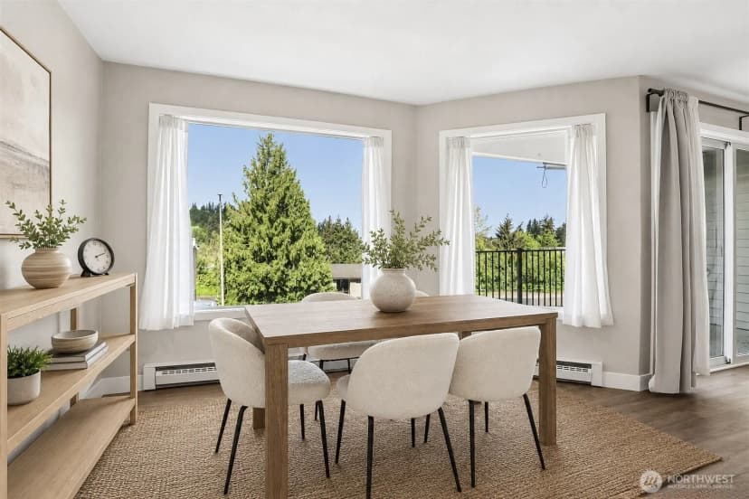 Property photo for 430 Bellevue Way Se #105, Bellevue photo 4