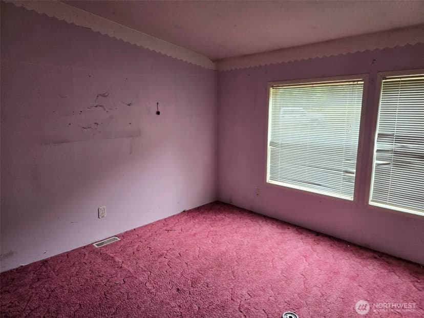 Property photo for 19 Wynooche Road W, Montesano photo 14