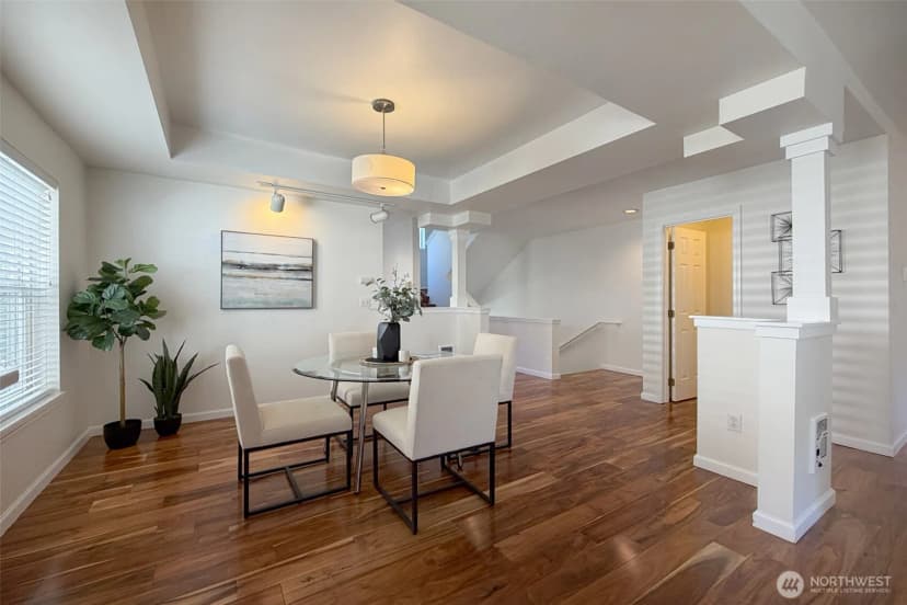 Property photo for 12527 27th Avenue Ne #d, Seattle photo 10