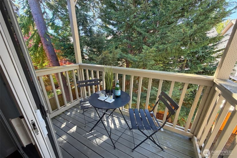 Property photo for 12527 27th Avenue Ne #d, Seattle photo 29