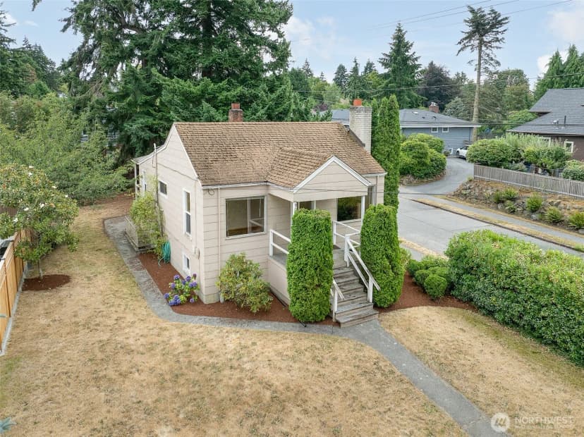 Property photo for 9002 2nd Avenue Ne, Seattle