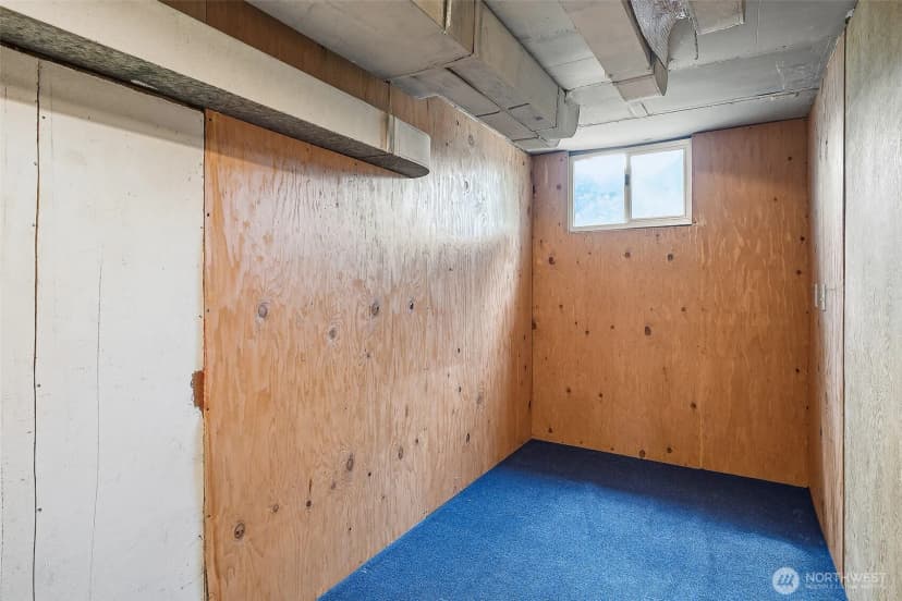 Property photo for 9002 2nd Avenue Ne, Seattle photo 30
