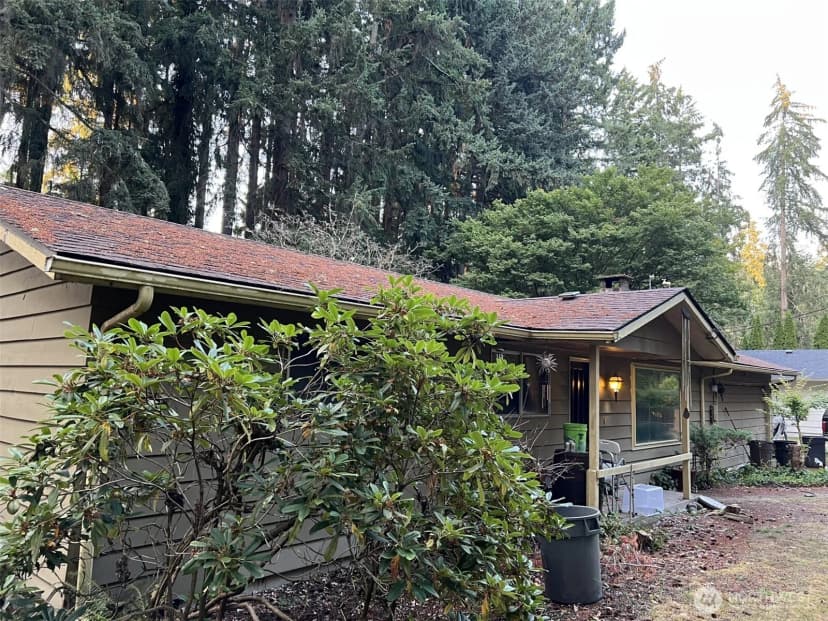 Property photo for 6928 20th Avenue Se, Lacey photo 2