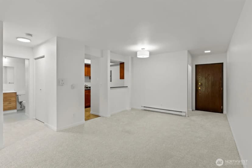 Property photo for 14665 Ne 34th St #b21, Bellevue photo 2