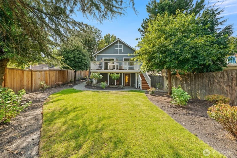 Property photo for 520 30th Avenue E, Seattle photo 28