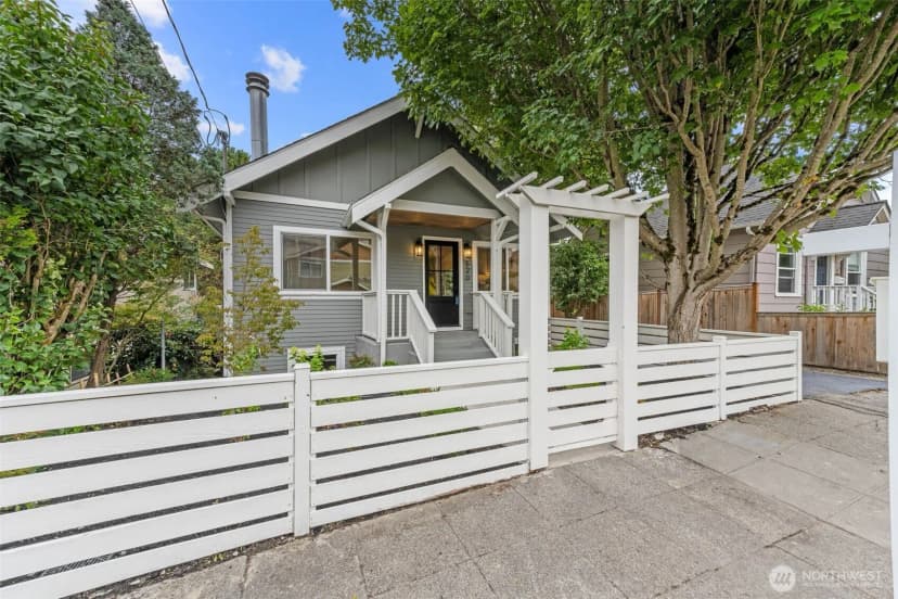 Property photo for 520 30th Avenue E, Seattle photo 35