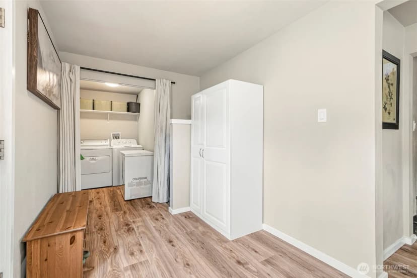 Property photo for 1404 Nw Kerron St, Winlock photo 15