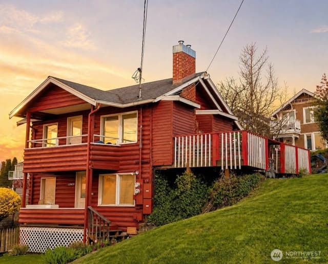 Property photo for 522 12th Street, Bellingham