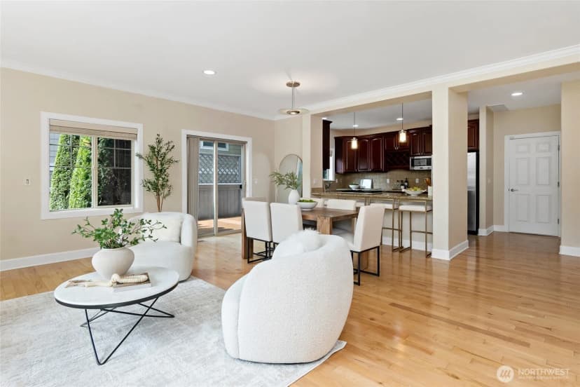 Property photo for 9541 Slater Avenue Ne, Kirkland photo 4