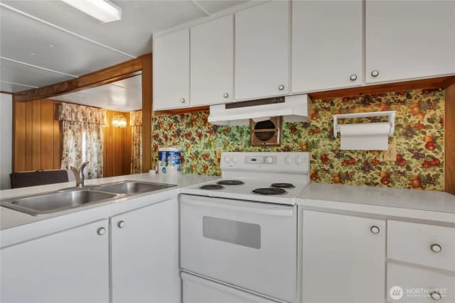 Property photo for 22034 Se 272nd Place, Maple Valley photo 4