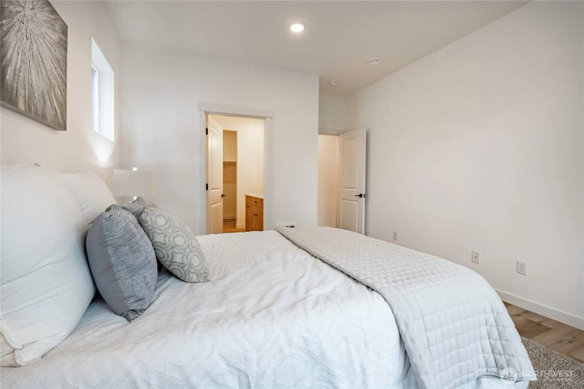 Property photo for 2962 Cedar View Way, Blaine photo 13