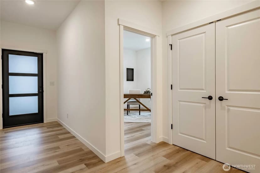 Property photo for 2962 Cedar View Way, Blaine photo 17