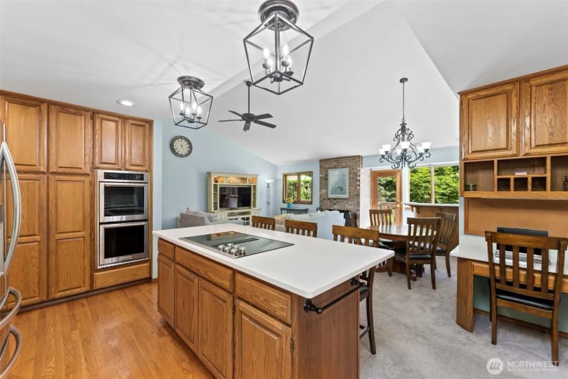 Property photo for 22200 Sweeney Road Se, Maple Valley photo 6