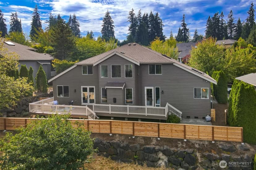 Property photo for 22211 1st Drive Se, Bothell photo 3