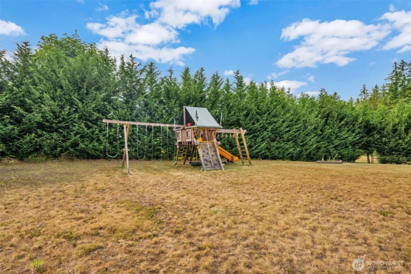 Property photo for 13709 110th Street Ne, Lake Stevens photo 38