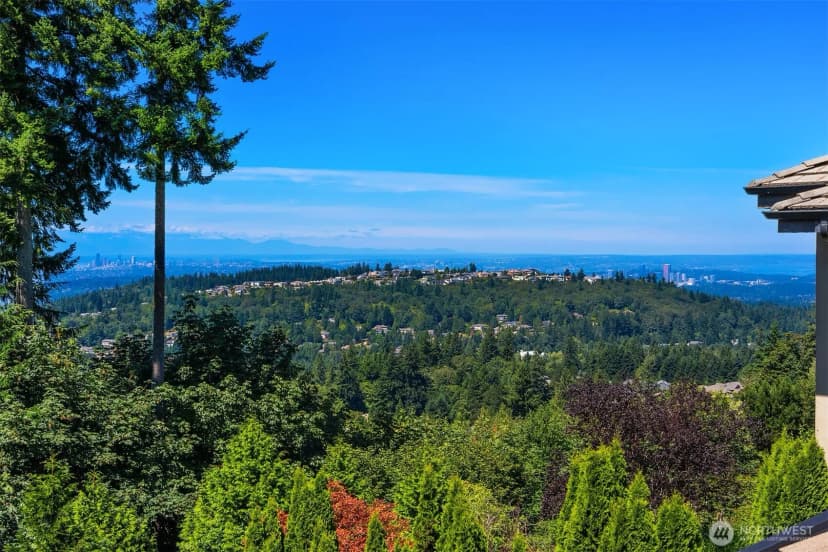 Property photo for 6563 170th Place Se, Bellevue photo 4