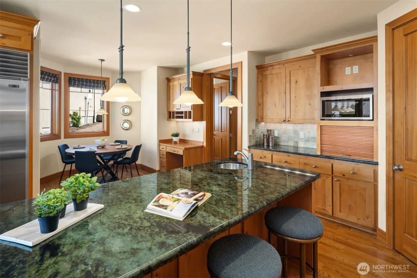 Property photo for 6563 170th Place Se, Bellevue photo 14