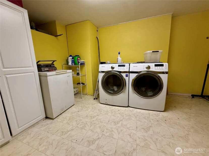 Property photo for 1312 S 4th Street, Dayton photo 8