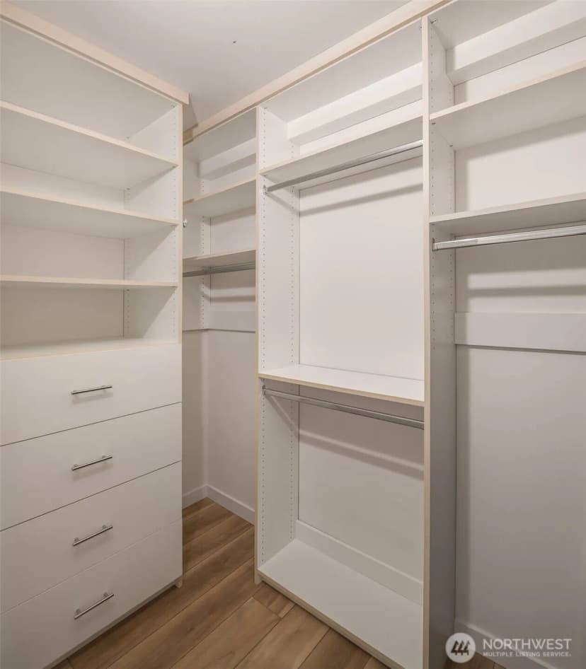 Property photo for 3406 B 34th Avenue W, Seattle photo 13