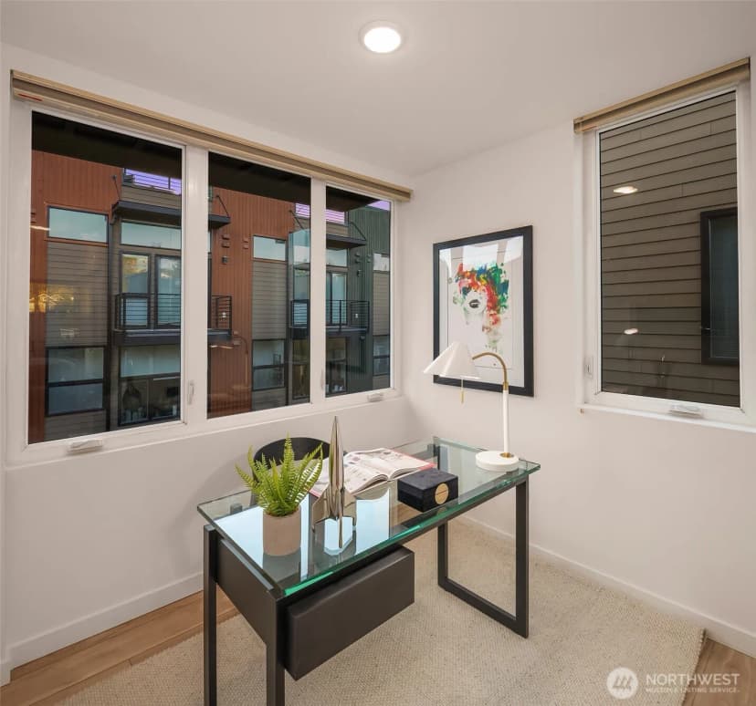 Property photo for 3406 B 34th Avenue W, Seattle photo 14