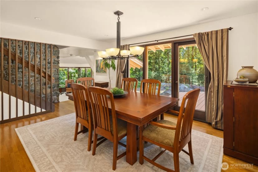 Property photo for 6815 E Mercer Way, Mercer Island photo 8