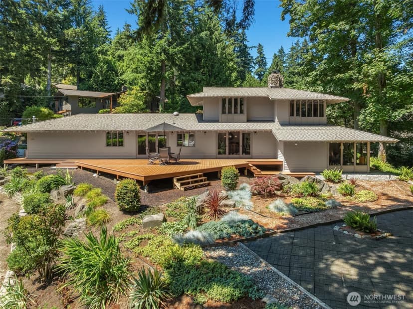 Property photo for 6815 E Mercer Way, Mercer Island photo 34