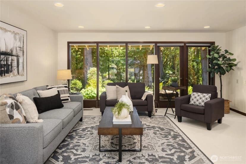 Property photo for 6815 E Mercer Way, Mercer Island photo 21