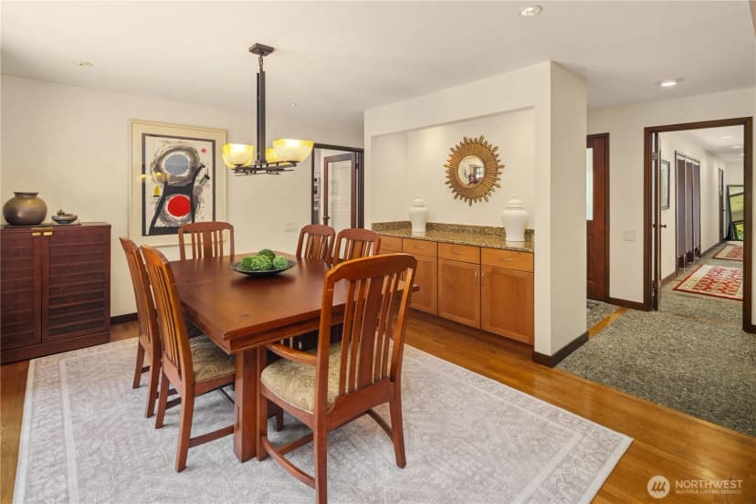 Property photo for 6815 E Mercer Way, Mercer Island photo 7