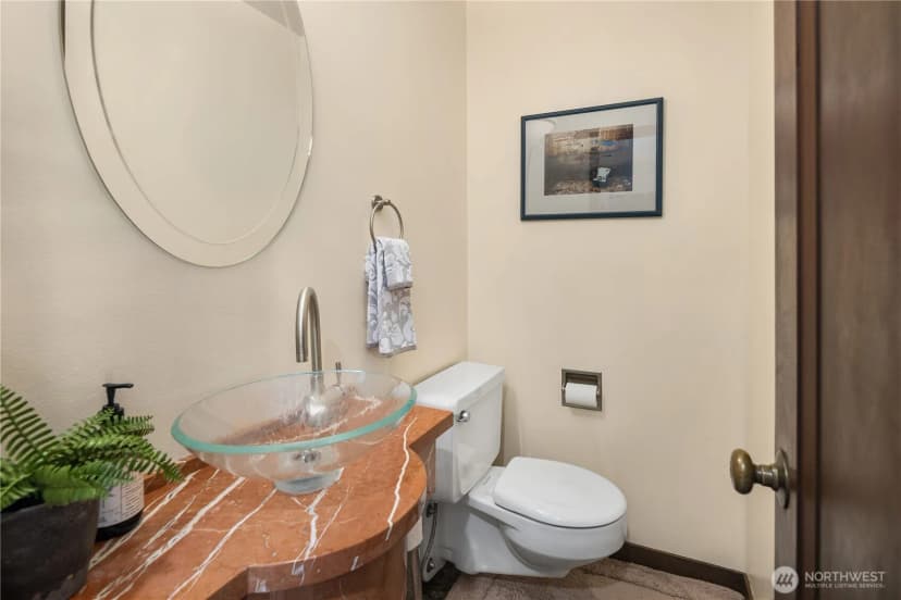Property photo for 6815 E Mercer Way, Mercer Island photo 20