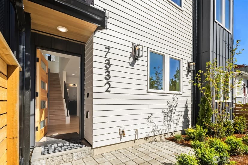 Property photo for 7332 25th Avenue Nw, Seattle