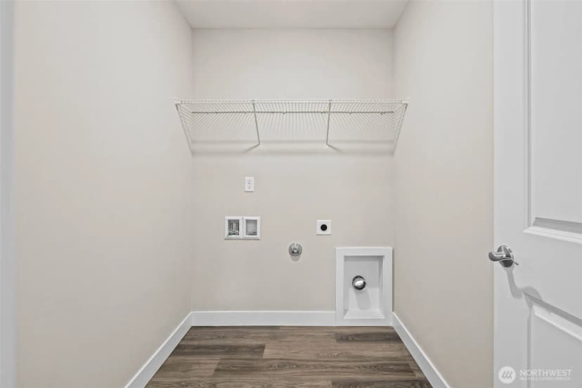 Property photo for 978 Livernash Street, Buckley photo 31