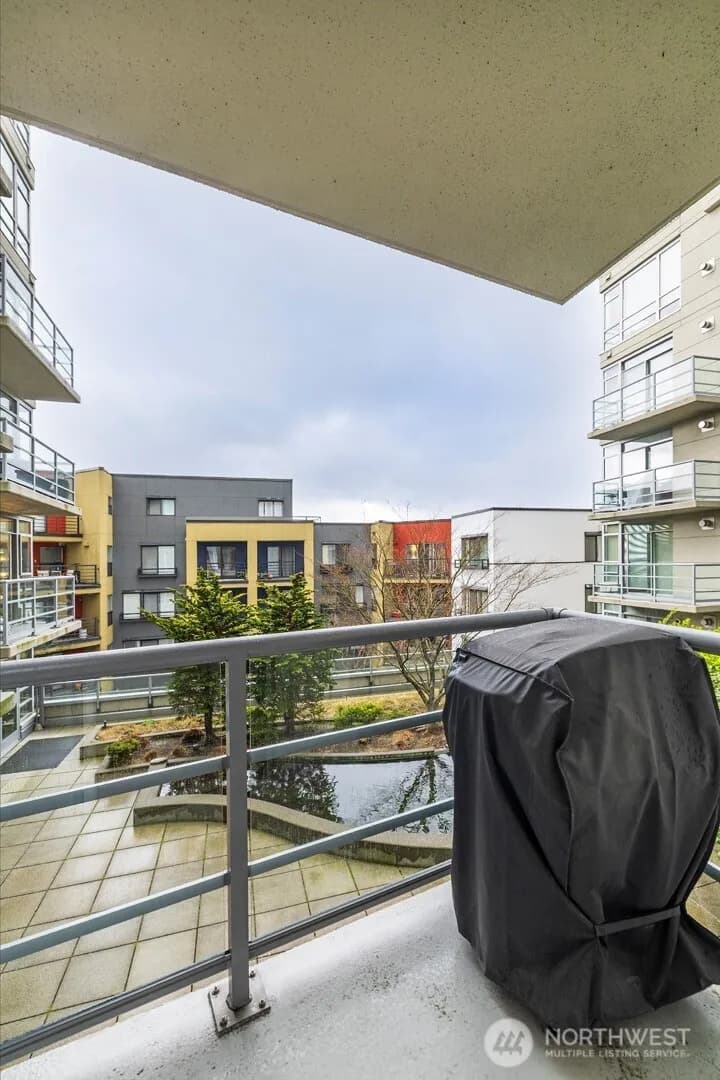 Property photo for 2929 1st Avenue #313, Seattle photo 12