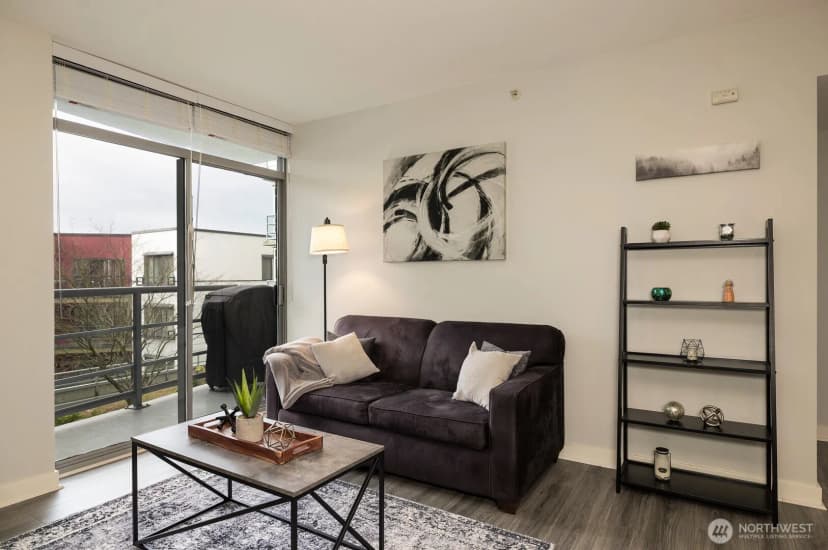 Property photo for 2929 1st Avenue #313, Seattle photo 6