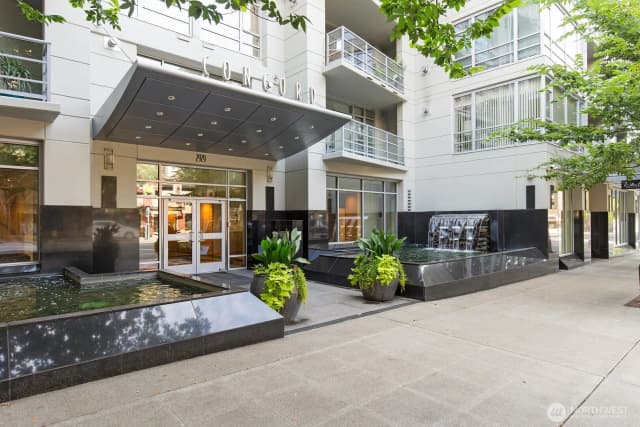 Property photo for 2929 1st Avenue #313, Seattle photo 2