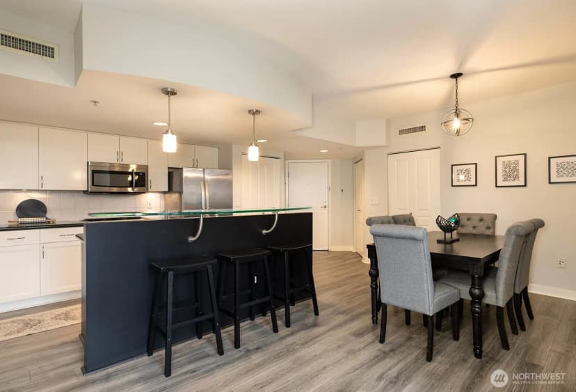 Property photo for 2929 1st Avenue #313, Seattle photo 11