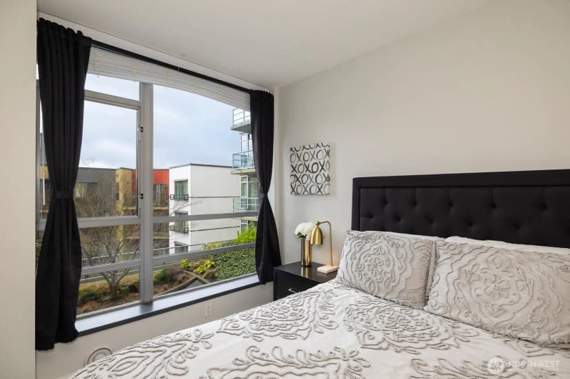 Property photo for 2929 1st Avenue #313, Seattle photo 16