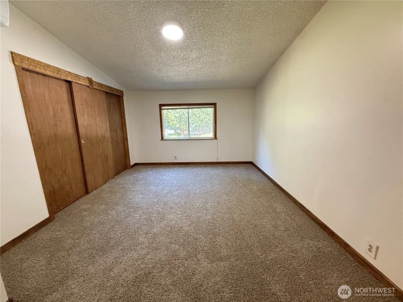 Property photo for 6530 137th Drive Ne, Lake Stevens photo 9