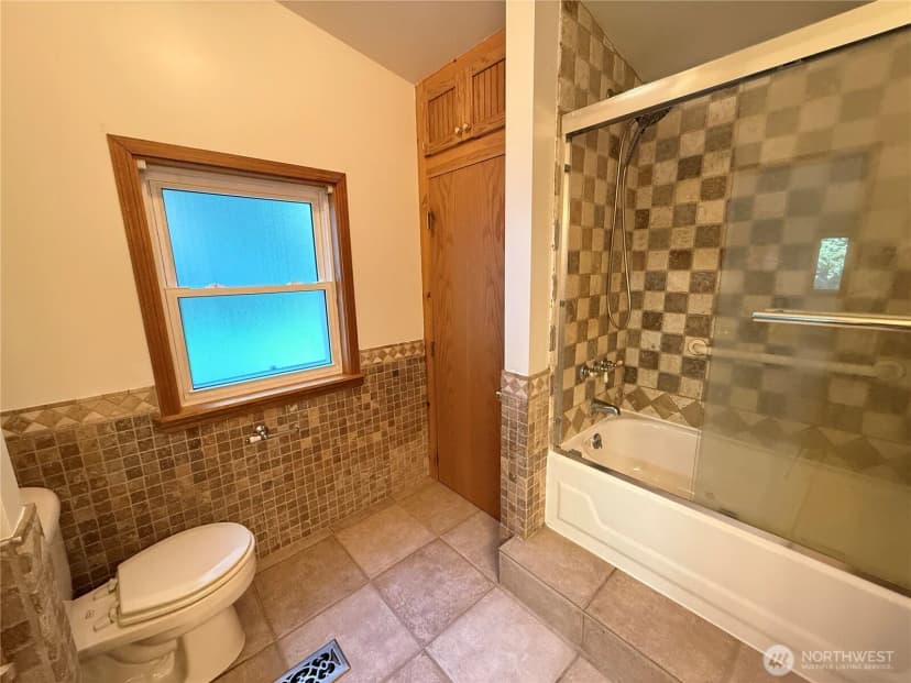 Property photo for 6530 137th Drive Ne, Lake Stevens photo 10