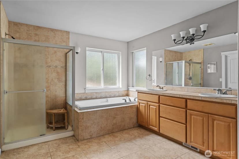 Property photo for 1313 24th Avenue Ct Sw, Puyallup photo 14