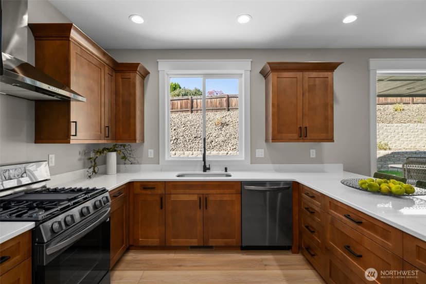 Property photo for 857 Ne Tyler Place, East Wenatchee photo 13