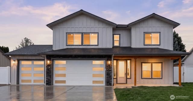 Property photo for 857 Ne Tyler Place, East Wenatchee