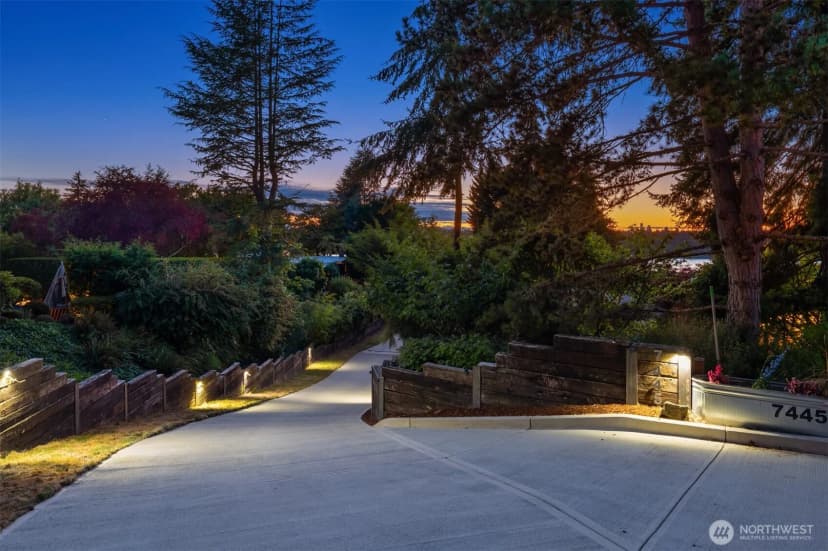 Property photo for 7445 Se 71st Street, Mercer Island photo 40