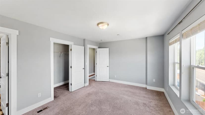 Property photo for 14403 34th Lane S, Tukwila photo 21