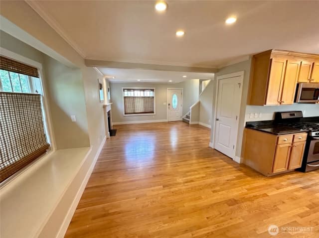 Property photo for 1553 58th Street, Seattle photo 5