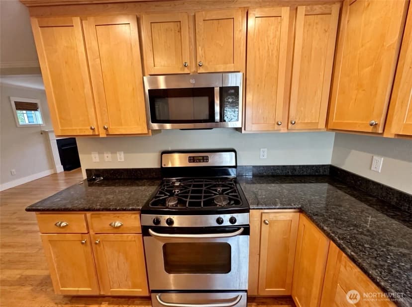 Property photo for 1553 58th Street, Seattle photo 16
