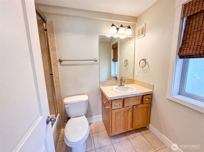 Property photo for 1553 58th Street, Seattle photo 10