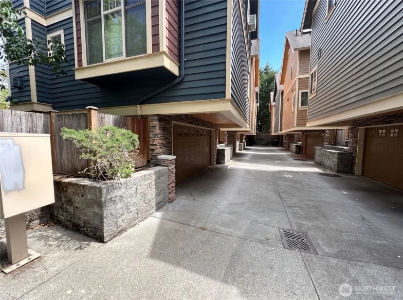 Property photo for 1553 58th Street, Seattle photo 19