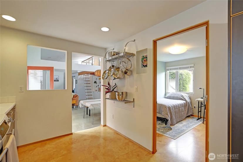 Property photo for 2024 Wetmore Avenue, Everett photo 9